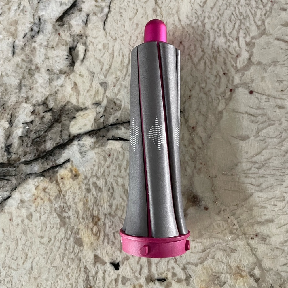 Like New Dyson Airwrap 1.2 Short Barrel